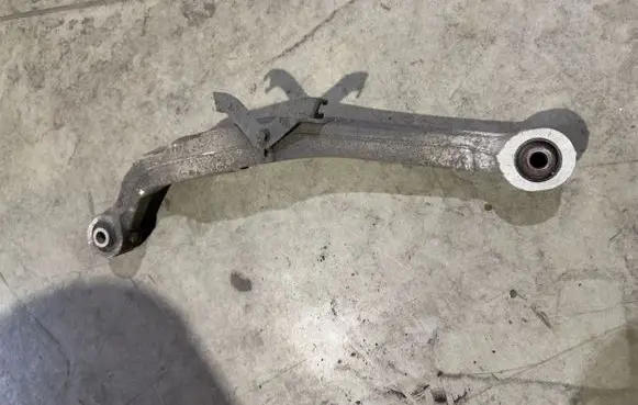 Nissan Qashqai Rear upper control arm/wishbone