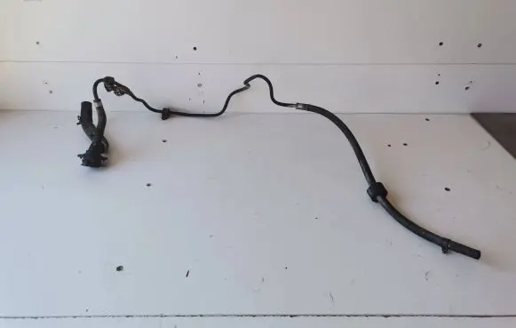 Mercedes-Benz C W205 Engine coolant pipe/hose A2058300802 A2058302402
