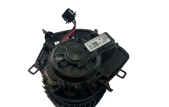 Volkswagen Transporter - Caravelle T5 Heater fan/blower 7E1820021B