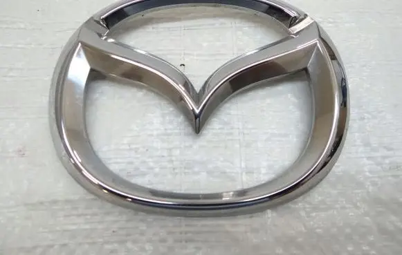 Mazda CX-3 Manufacturers badge/model letters D11B