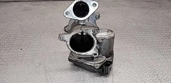 Audi A4 S4 B7 8E 8H EGR valve A2C5306045