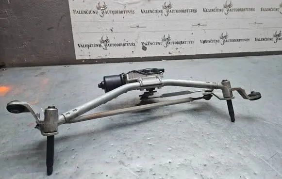 Renault Captur Front wiper linkage and motor 288005947R