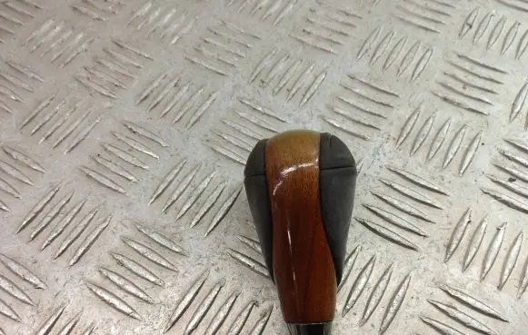 Lexus LS 460 - 600H Gear lever shifter trim leather/knob