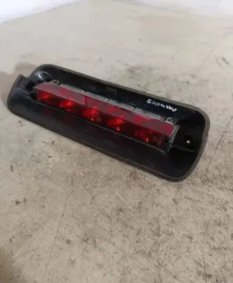 Ford Mondeo MK II Third/center stoplight 97BG13N408CE