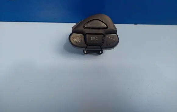 Multifunctional control switch/knob