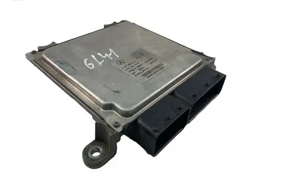 Mercedes-Benz E W212 Engine control unit/module ECU A6519005301 A6519013301