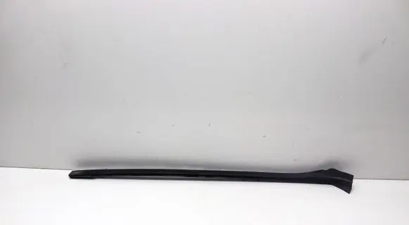 BMW iX3 G08 Windshield trim 7399031
