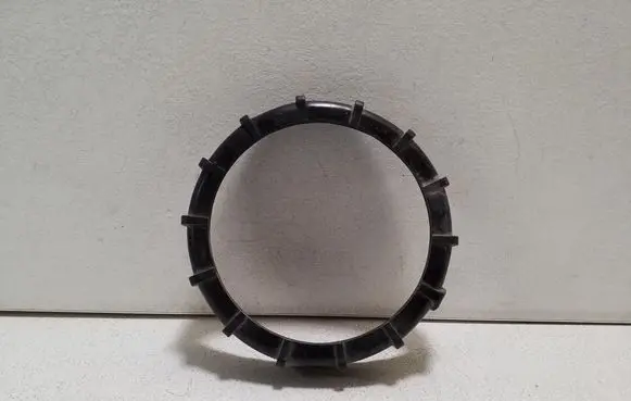 Nissan Pathfinder R51 In tank fuel pump screw locking ring/nut 