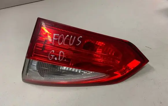 BMW 5 E60 E61 Tailgate rear/tail lights BM5113A602B BM5113A602D