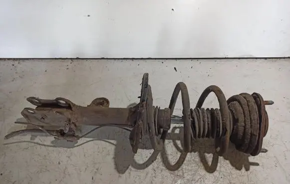 Toyota RAV 4 (XA30) Front shock absorber with coil spring