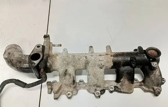 Nissan X-Trail T30 Intake manifold NL0753