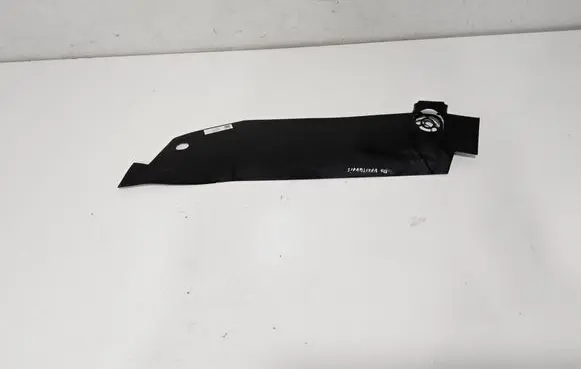 Chevrolet Corvette C8 Wiper trim 85003986 84381182