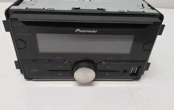Mitsubishi Space Star Radio/CD/DVD/GPS head unit FHX730BT E610R050700 E610R
