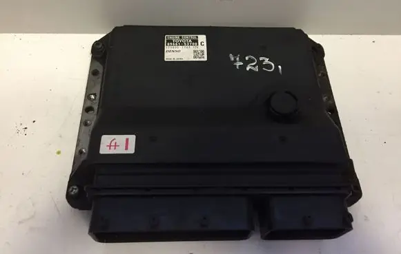 Lexus IS 220D-250-350 Engine control unit/module 8966153700