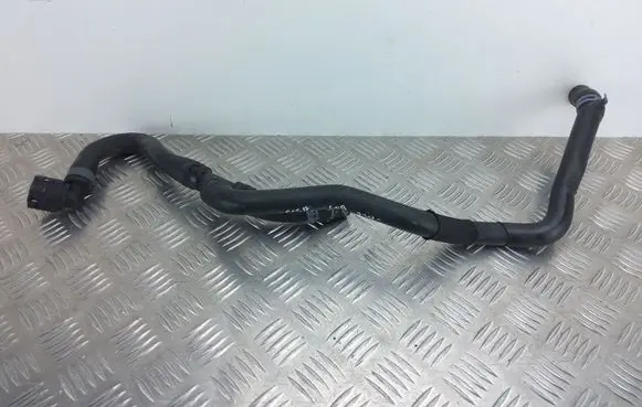 Seat Ibiza V (KJ) Engine coolant pipe/hose 2Q0122073H