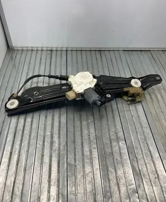 BMW 7 F01 F02 F03 F04 Rear door window regulator with motor 7182096
