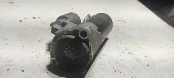 Volkswagen PASSAT B5.5 Starter motor