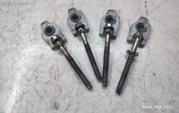 Nissan X-Trail T32 Fuel Injector clamp holder