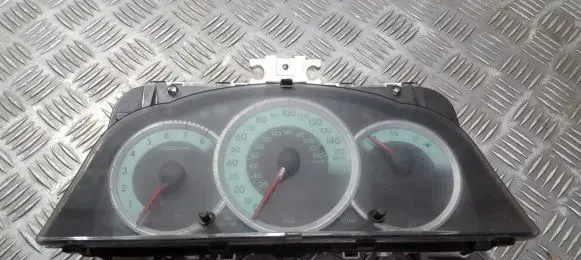 Toyota Corolla Verso AR10 Speedometer (instrument cluster) 838000F010K