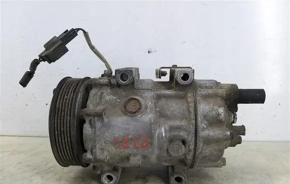 Volvo V50 Air conditioning (A/C) compressor (pump) 3M5H19D629HC