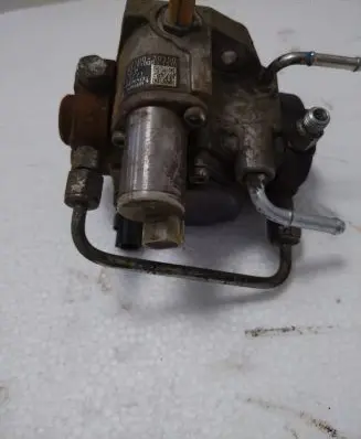 Toyota Land Cruiser (J150) Fuel injection high pressure pump 2210030150 2940001310