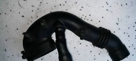 BMW 3 E46 Air intake hose/pipe 7790552