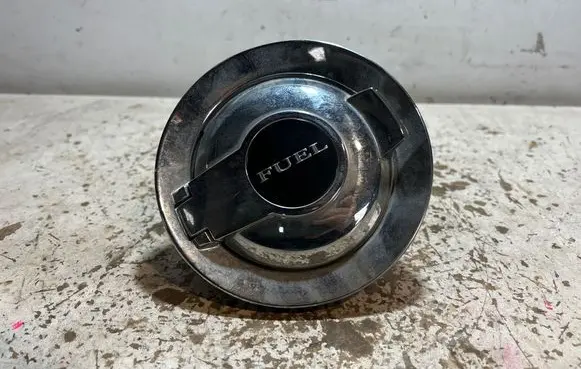 Dodge Challenger Fuel tank cap 68086353