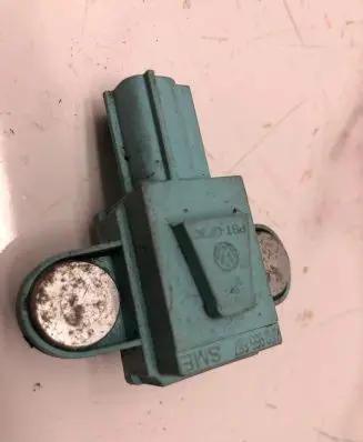 Audi A6 S6 C6 4F Airbag deployment crash/impact sensor 4F0955557