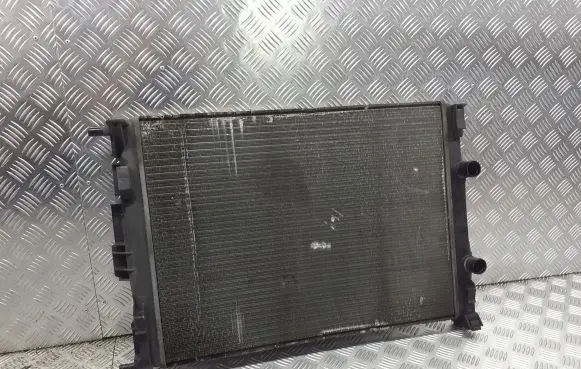 Renault Megane II Coolant radiator