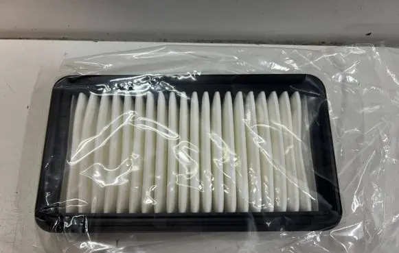 Suzuki SX4 Air filter 1378079J00