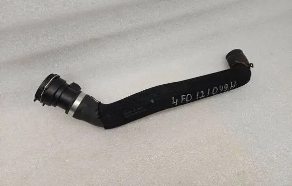 Audi A6 S6 C6 4F Engine coolant pipe/hose 4F0121049H
