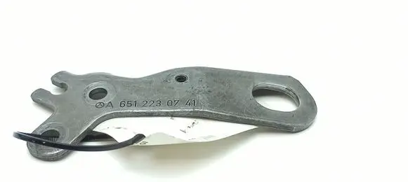 Mercedes-Benz E W212 other engine part A6512230741