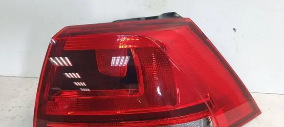 Volkswagen Golf VII Rear/tail lights 5G0945096H