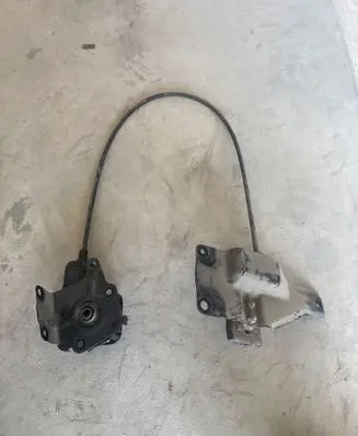 Renault Master III Spare wheel mounting bracket 