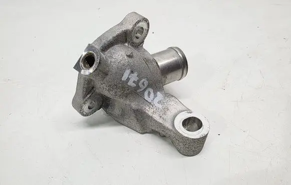 Nissan Qashqai J12 EGR valve line/pipe/hose 147176UA0A