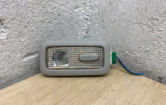 Peugeot 3008 I Other interior light 9681727980