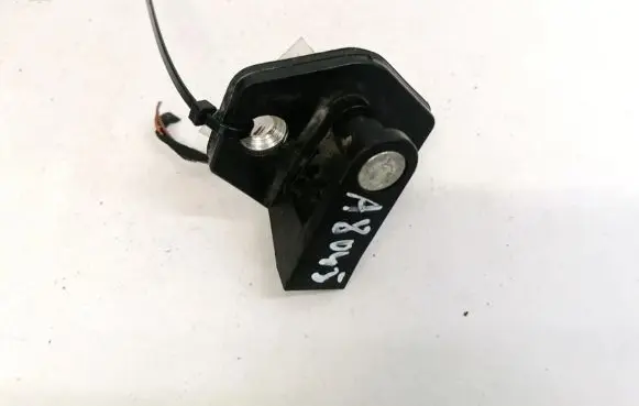 BMW 5 E39 Front door lock loop/hook striker 8176350