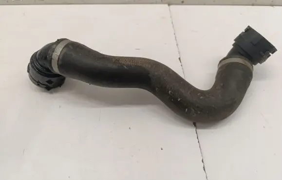 Mercedes-Benz GLC X253 C253 Engine coolant pipe/hose A2535019482