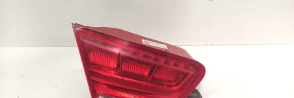 Audi A8 S8 D4 4H Tailgate rear/tail lights 4H0945093