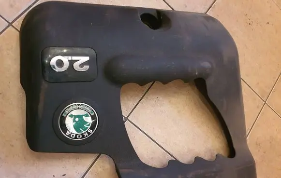 Skoda Octavia Mk1 (1U) Engine cover (trim) 06A103925AS