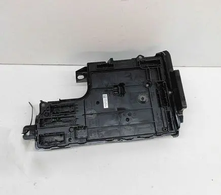 Tesla Model Y Central body control module 167097600A 149785000D