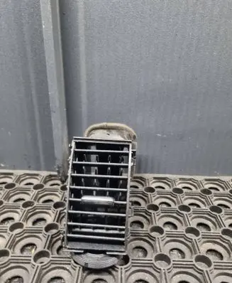 Dashboard side air vent grill/cover trim