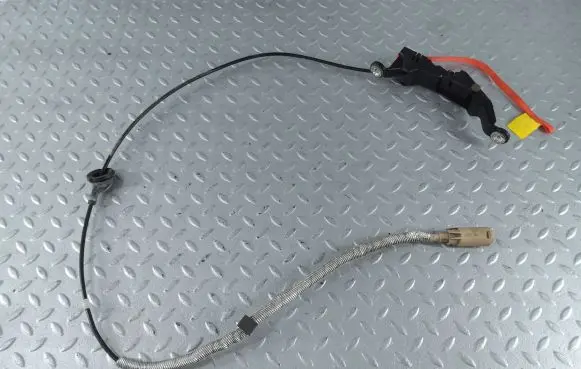 Audi A8 S8 D4 4H Gear shift cable linkage 4H1713252 4H1713052