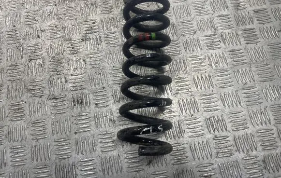 Mercedes-Benz CLS C218 X218 Rear coil spring