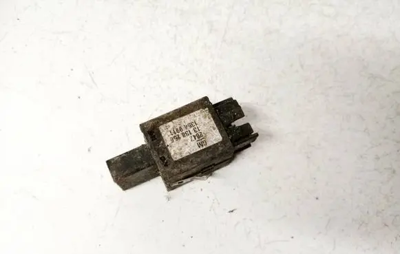 Opel Vectra C Alarm switch 13138256 13549911