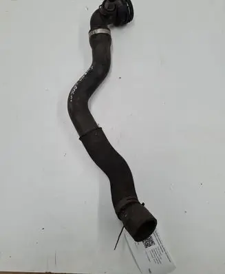 Volkswagen Touareg I Engine coolant pipe/hose 7L6122291M
