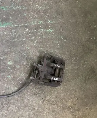 Chevrolet Trax Rear brake caliper