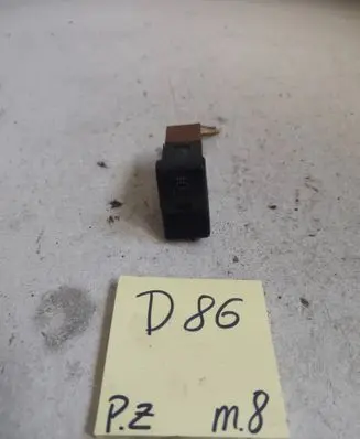 Volkswagen Fox Fog light switch 8324729
