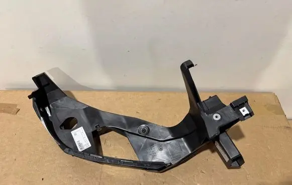 Audi Q4 e-tron Headlight/headlamp mounting bracket 89A805326B