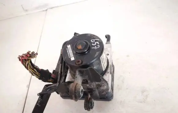 Volvo V50 ABS Pump 4n512c405ec 4n51-2c405-ec